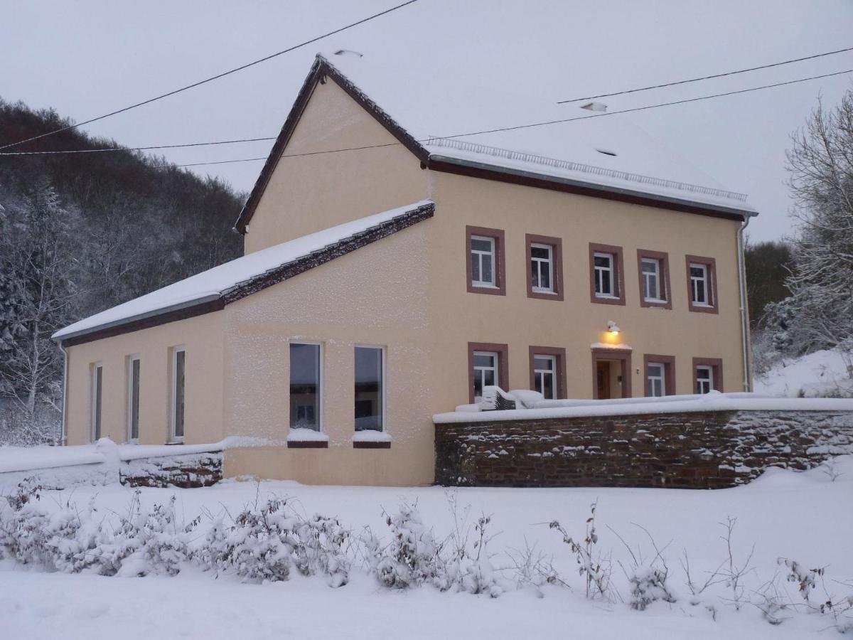 Suedeifel Ferienhaeuser Christian Faust Villa Zweifelscheid Exteriör bild
